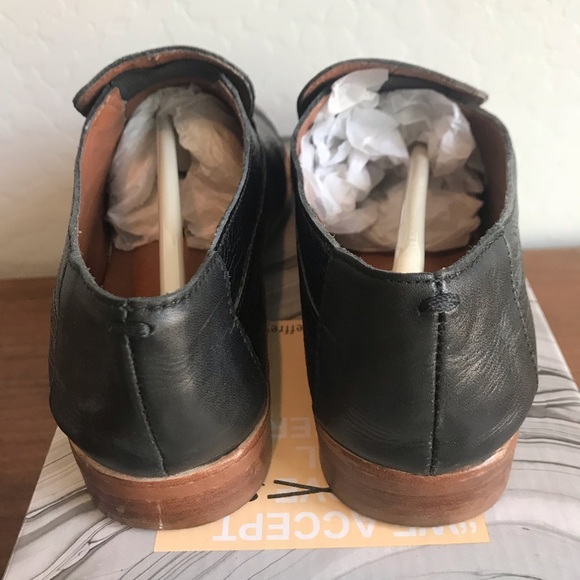 Jeffrey Campbell Bryant Cap Toe Loafer - Picture 4 of 4